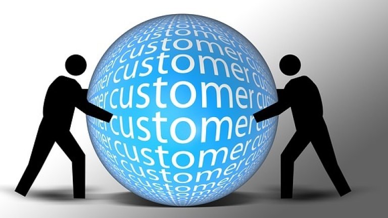 customer-Pixabay