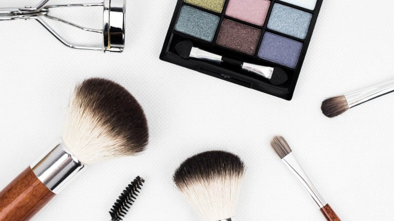 make-up-Pixabay