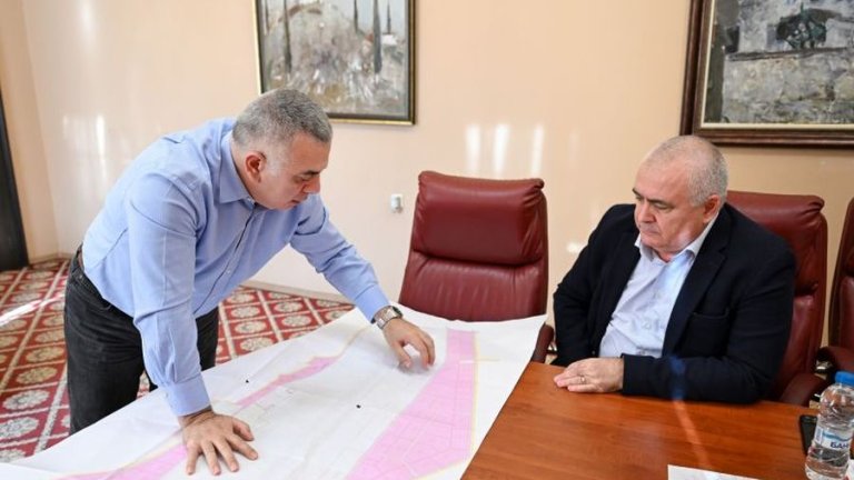 Производителят на безалкохолните Derby и водата "Бачково" ще строи завод в Сливен