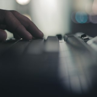Как да изберем правилното дъно за компютър: Съвети за съвместимост и производителност