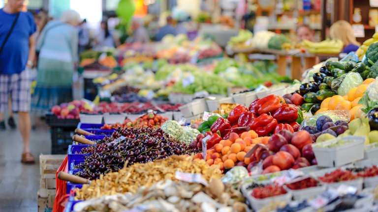 Поляризация, цени, маржове: Предизвикателства пред търговците на хранителни стоки в Европа през 2024 г.