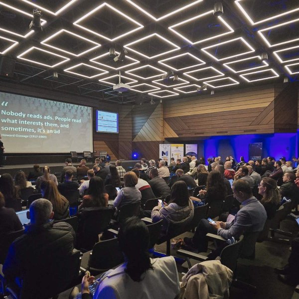 Десетото юбилейно издание на конференцията eCommerce Annual Summit 2025 събра над 300 експерти в сферата на е-търговията