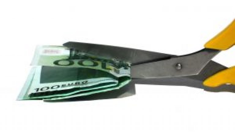 1176253_cut_expenses_3