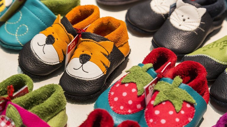 childrens-shoes-Pixabay