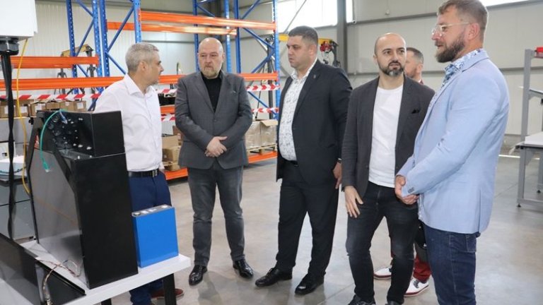 Компания за системи за съхранение на енергия откри фабрика в Русе