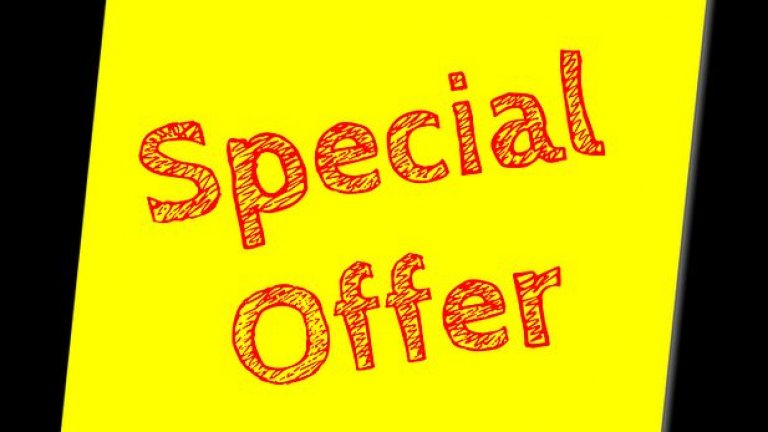special-offer-1422378_640