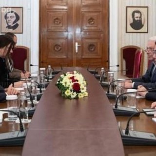Китайска компания ще инвестира над 300 млн. лева в завод за части за електромобили край Пловдив