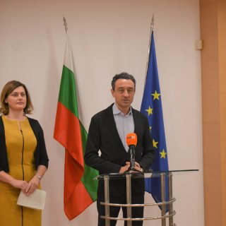 Министър Лорер: С над 136 млн. лв. грантово финансиране ще бъдат подкрепени българските компании за подобряване на енергийната си ефективност