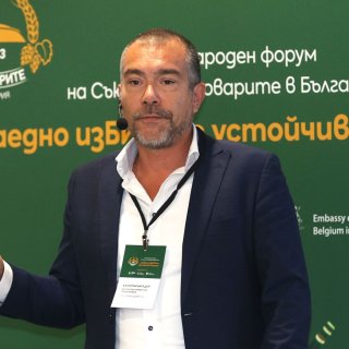 К. Милдер: Заради депозитната система в Нидерландия изхвърлените в природата пластмасови опаковки намаляват със 70%