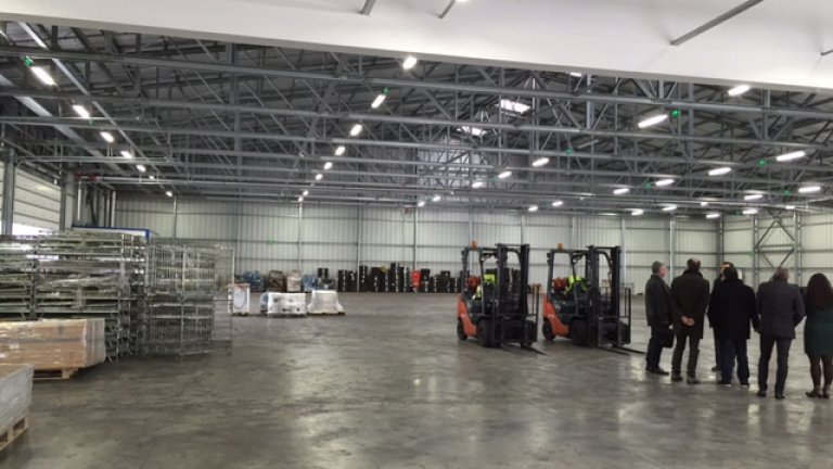 SGEB_JESSICA_Logistic-Center_Speedy-AD_photo-2