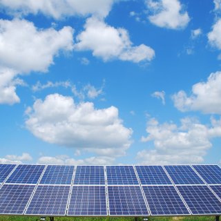 Компания за производство на соларни панели ще инвестира 20 млн. лева в завод в Кюстендил
