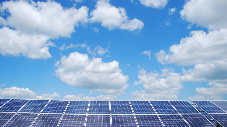 Завод за соларни панели за 150 млн. евро ще бъде изграден край Пловдив