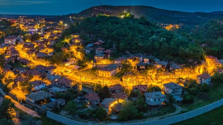 Германският производител на тоалетни седалки Hamberger открива производство в Ловеч