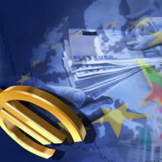 Рисковете пред еврото са по-големи, отколкото пред долара